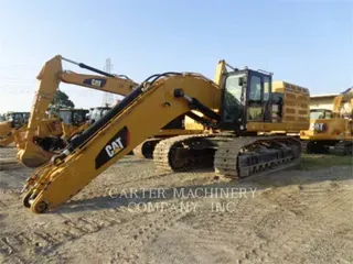 2019 Caterpillar 374FL