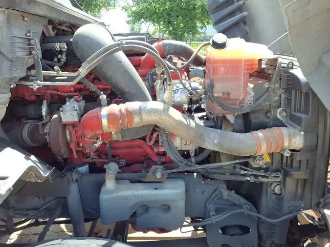 2020 NAVISTAR INTERNATIONAL LT625 DAYCAB T/A92dda1db7fd22ef0646acd59433985f4