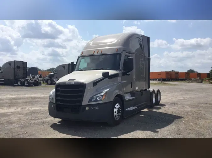 2023 Freightliner Cascadia 126