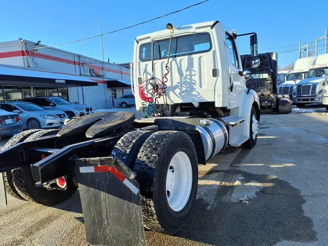 2017 FREIGHTLINER/MERCEDES M2-112