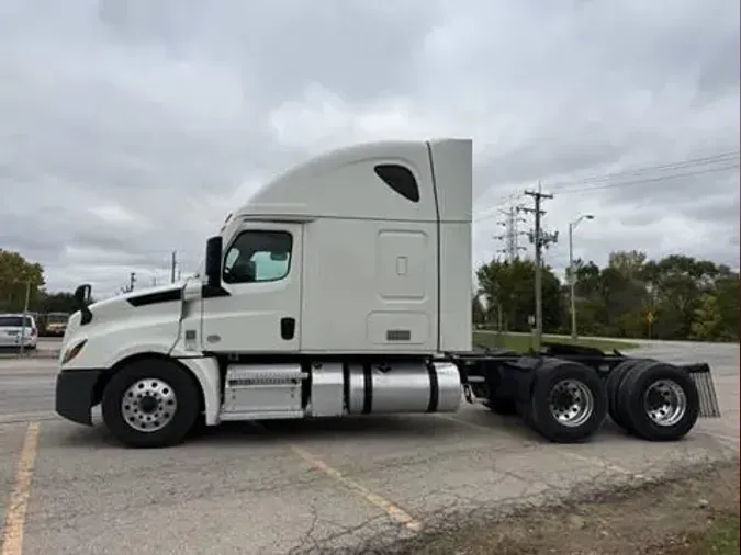 2020 Freightliner Cascadia92e79e4817f66451f03f19f30bd278ac