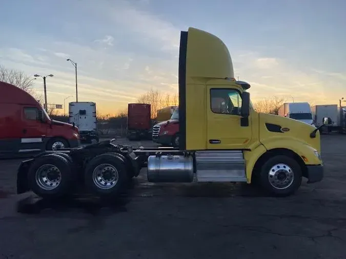 2021 Peterbilt 579