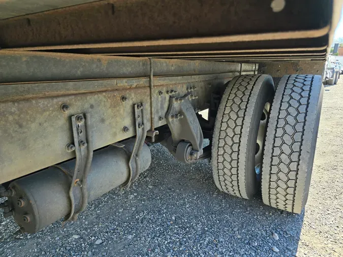 2018 FREIGHTLINER/MERCEDES M2 106