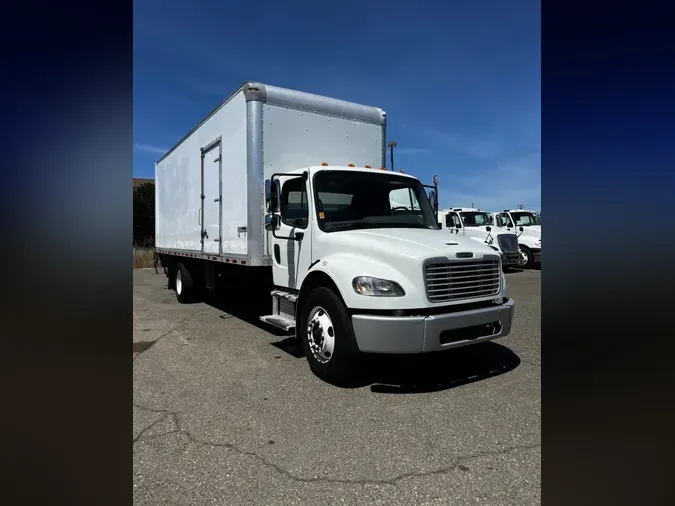 2019 FREIGHTLINER M2 106