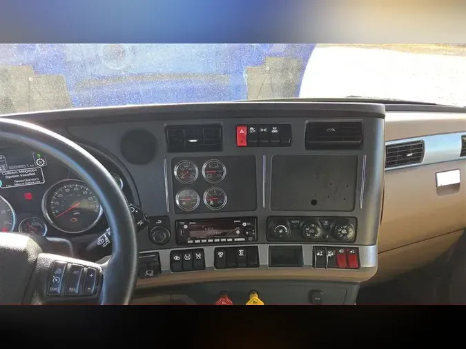 2021 KENWORTH T68092f1fe1fcde6782fb47e9fbee30cb497