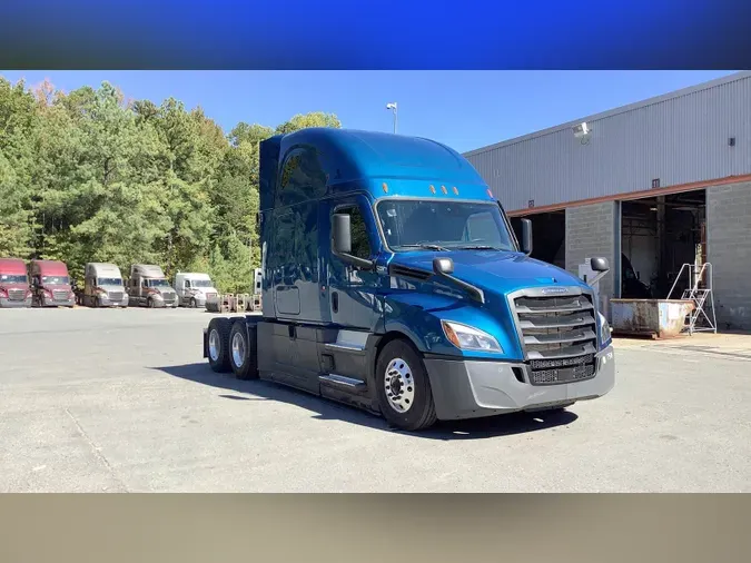 2023 Freightliner Cascadia 12692f205cbdc9fc307262d98b7a96113bf