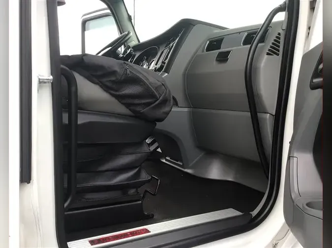 2020 KENWORTH T680