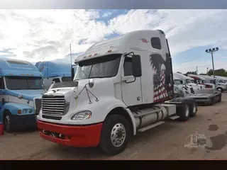 2015 FREIGHTLINER COLUMBIA 120