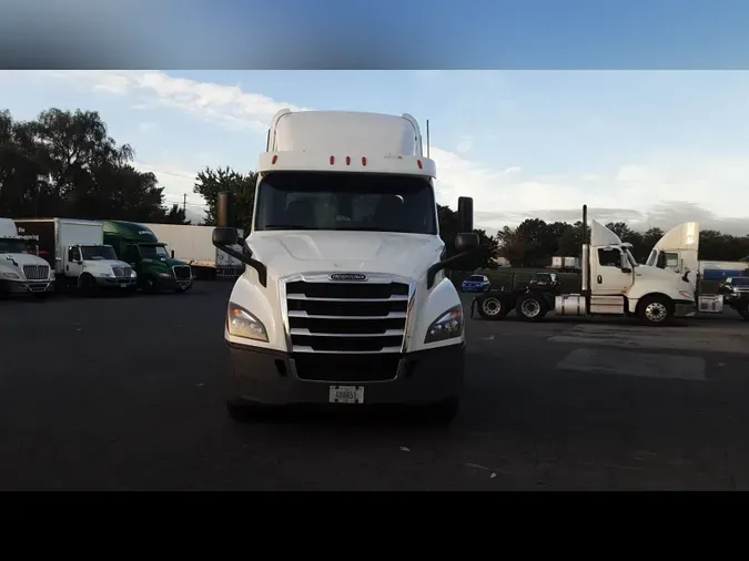 2020 Freightliner Cascadia 12692f81cbc8616f4b3af907894d954e7bc