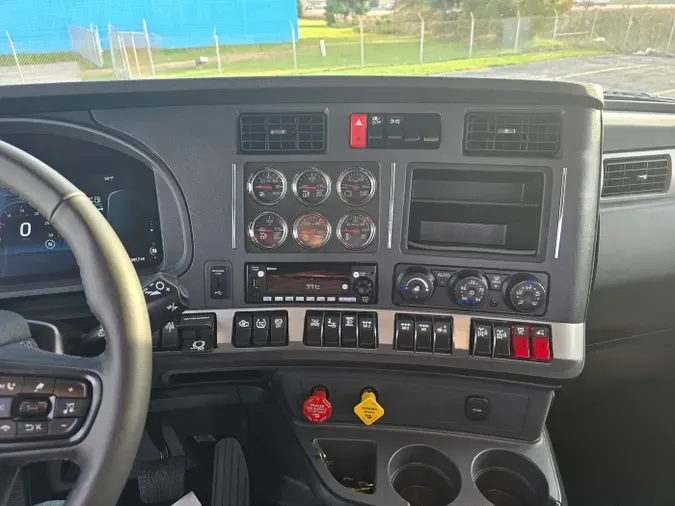 2026 Kenworth T88092fa467db4ae3a0476958c8005b0a84b