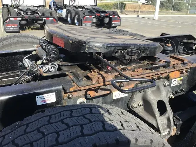 2023 KENWORTH T68092fd09a29575685df81ea97788336daa
