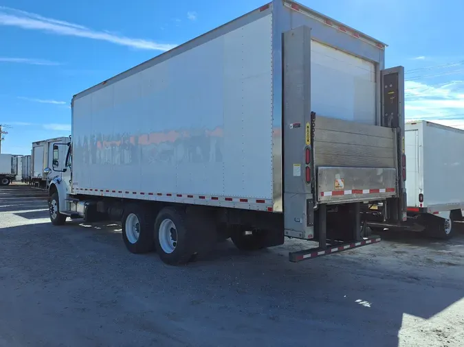 2017 FREIGHTLINER/MERCEDES M2 106