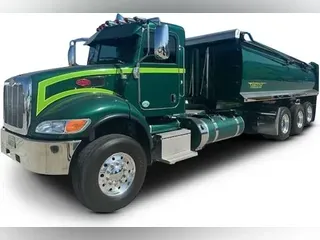 2021 Peterbilt 348