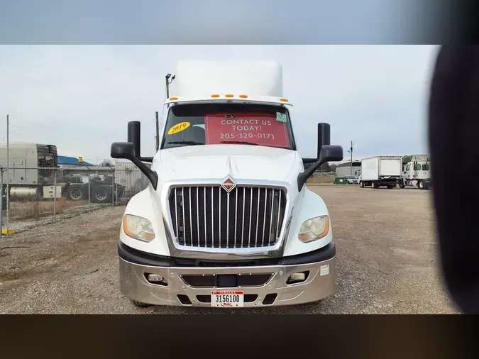2019 NAVISTAR INTERNATIONAL LT625 DAYCAB T/A