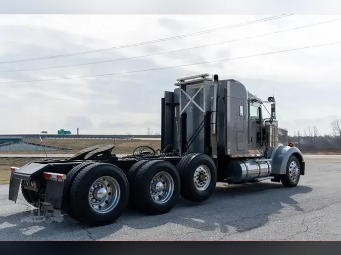 2009 KENWORTH W900930403c58b4e95732369769446518e70