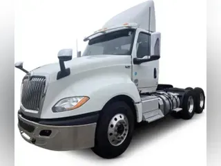 2020 International LT625