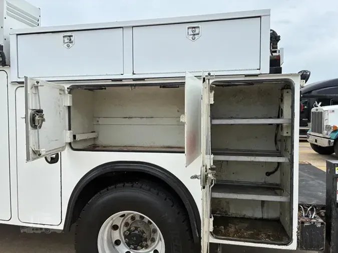 2015 PETERBILT 337930a9143436b7d08b1de7aff4273aa65