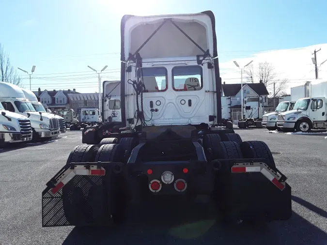 2020 FREIGHTLINER/MERCEDES NEW CASCADIA PX12664