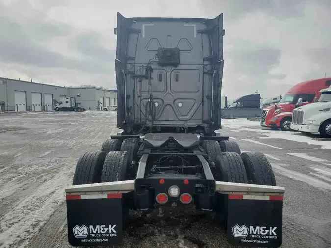 2024 FREIGHTLINER Cascadia 126