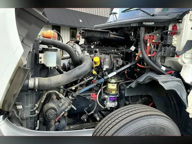 2022 INT LT625 6x4