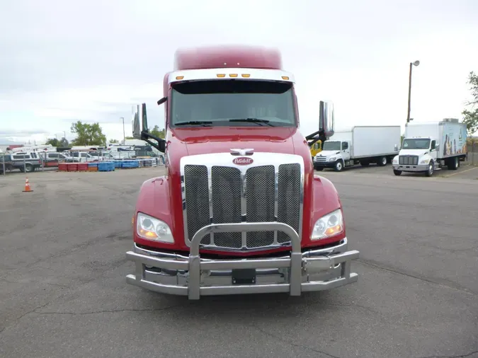 2022 Peterbilt 579