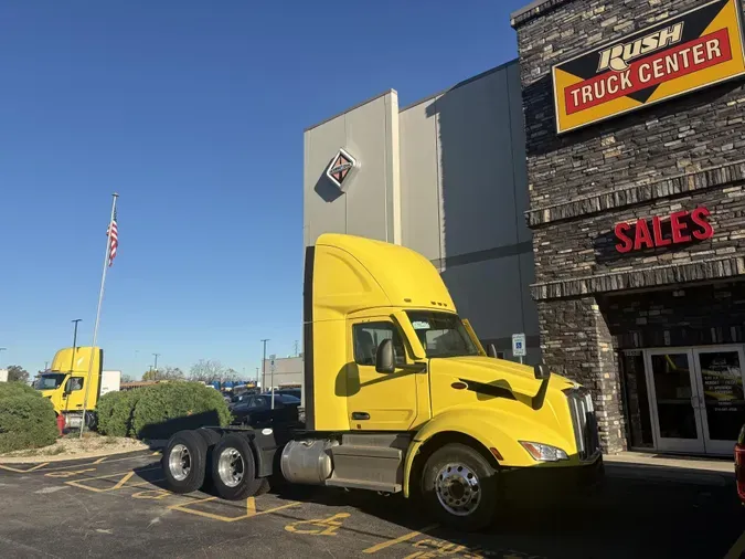 2023 Peterbilt 579