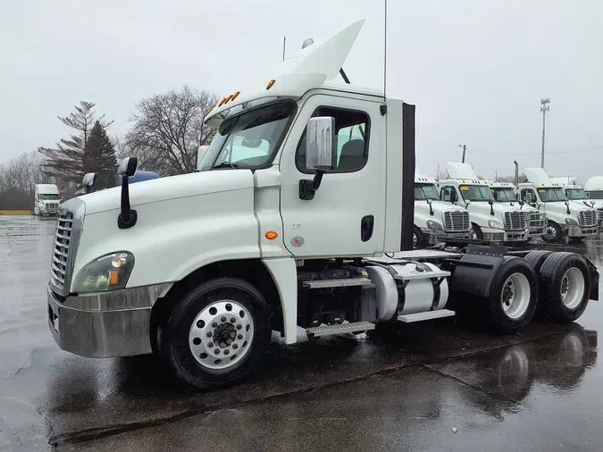 2017 FREIGHTLINER/MERCEDES CASCADIA 1259322cac8dbc0c312757f66eb9755745f