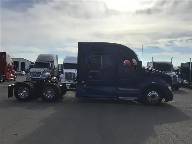 2022 KENWORTH T680932641bd21913312dbd1e44040587a0e