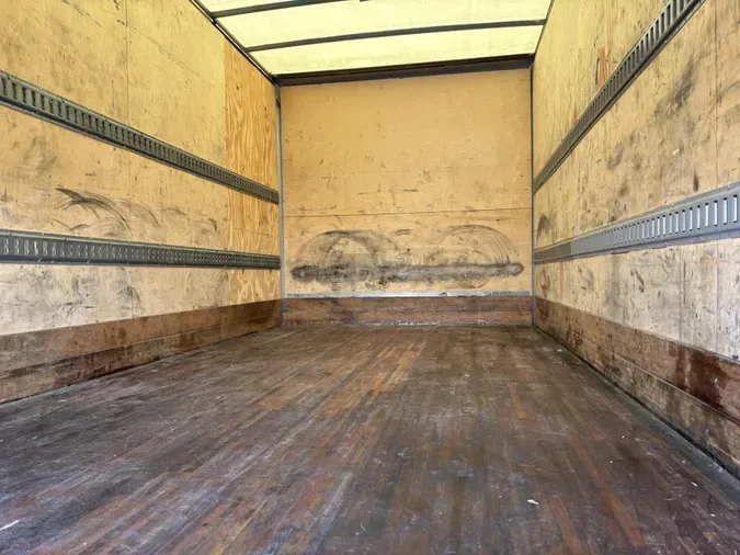 2022 Isuzu NQR93278be49fb186839333e1339b991772