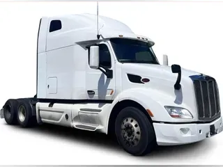 2022 Peterbilt 579