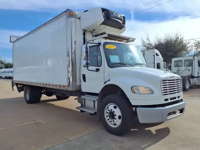 2019 FREIGHTLINER/MERCEDES M2 106