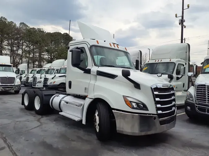 2019 FREIGHTLINER/MERCEDES NEW CASCADIA PX1266493304ebacab3f9004104f83888cb1ea5
