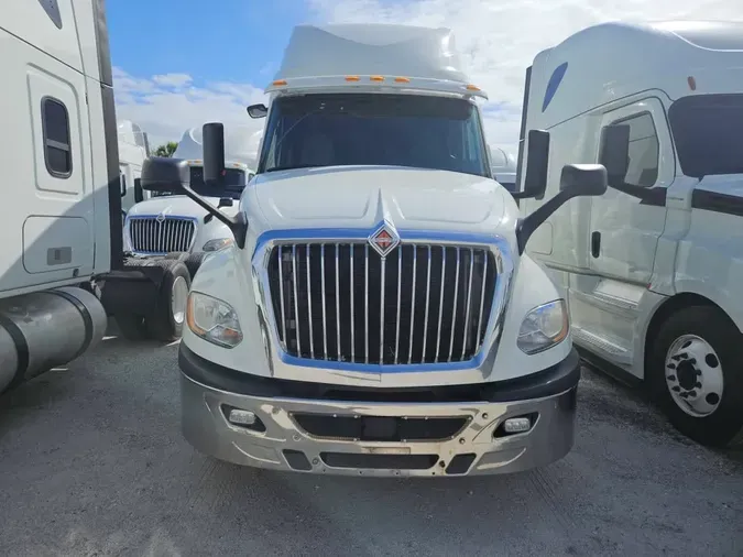 2020 NAVISTAR INTERNATIONAL LT625 SLPR CAB