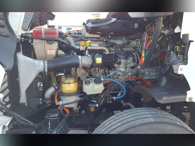 2018 FREIGHTLINER/MERCEDES CASCADIA 125