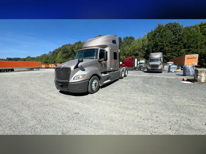 2022 International LT93365565c80004c1e2c47c8986e7c4d5