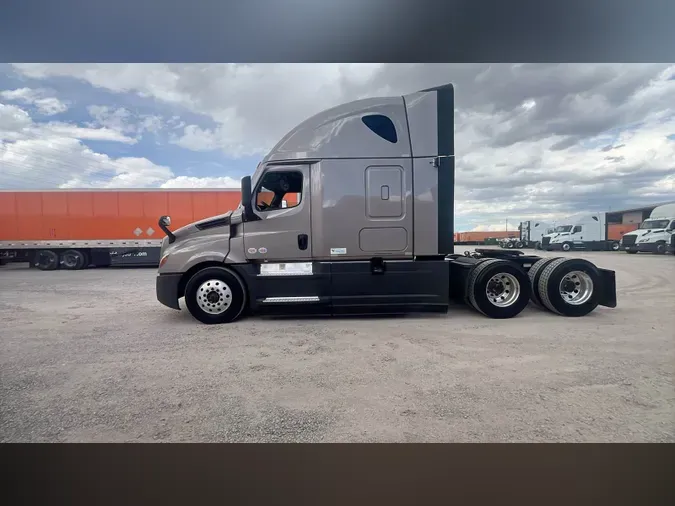 2025 Freightliner Cascadia 1269336e6c664d19ae17f77305925023172