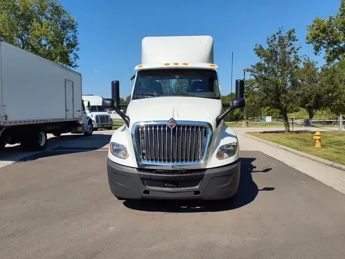 2018 NAVISTAR INTERNATIONAL LT625 DAYCAB T/A