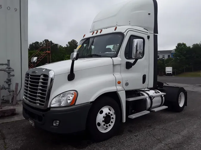 2019 FREIGHTLINER/MERCEDES CASCADIA 1259343389a6cf6b0721edf8dde346cae44