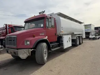 2002 FREIGHTLINER FL80