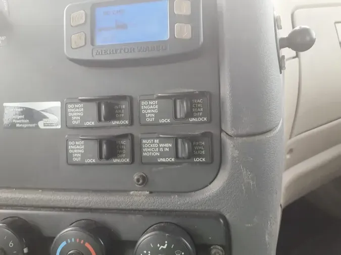 2018 FREIGHTLINER CASCADIA 113