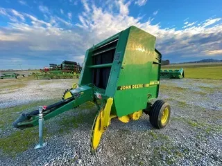 1989 John Deere 375