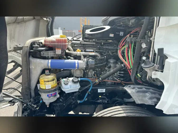 2021 Freightliner Cascadia 126934f9c5c1d06aedd5188b1ae4e7bb4ad