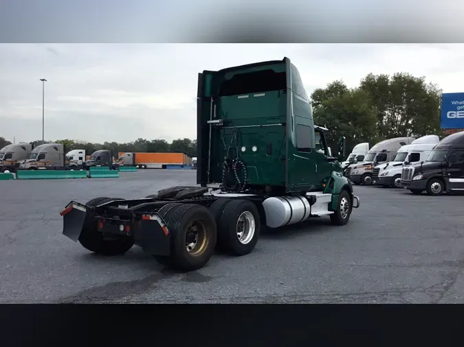 2021 International LT