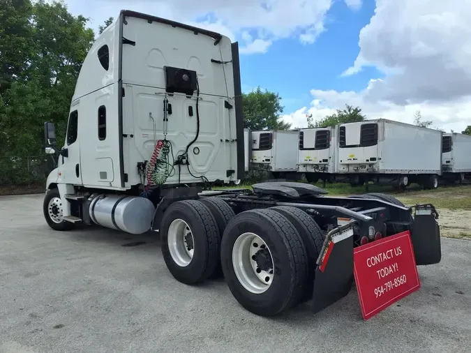 2020 FREIGHTLINER CASCADIA 125