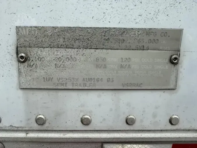 2010 UTILITY 93569296964e8e0275312a3c15ac361d