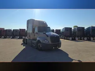 2022 International LT