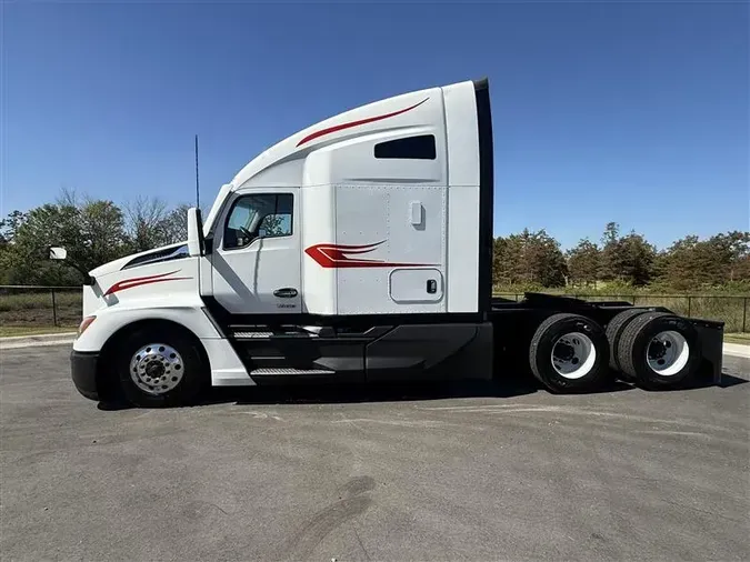 2023 KENWORTH T680935be658fb8553a7794ea1b4f3d8a658