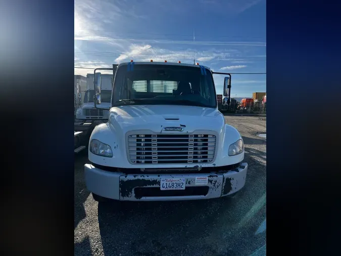 2018 FREIGHTLINER/MERCEDES M2 106