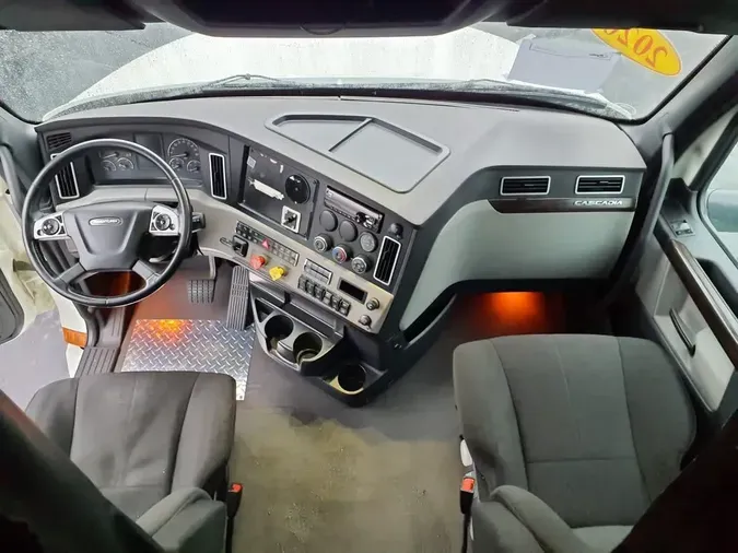 2020 FREIGHTLINER/MERCEDES NEW CASCADIA PX12664