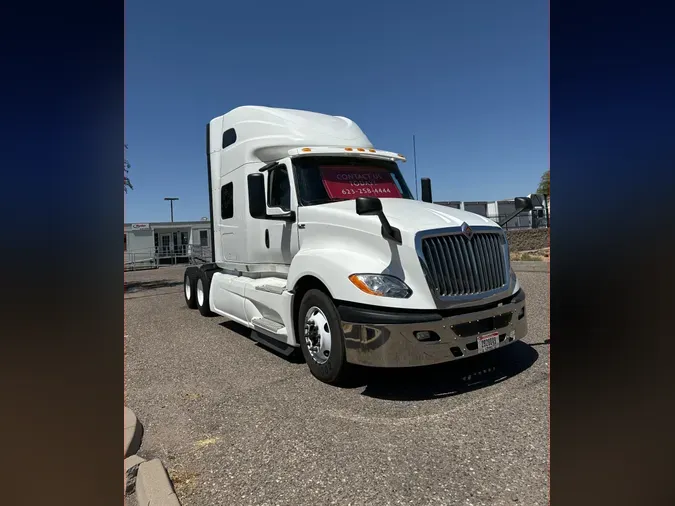 2019 NAVISTAR INTERNATIONAL LT625 SLPR CAB